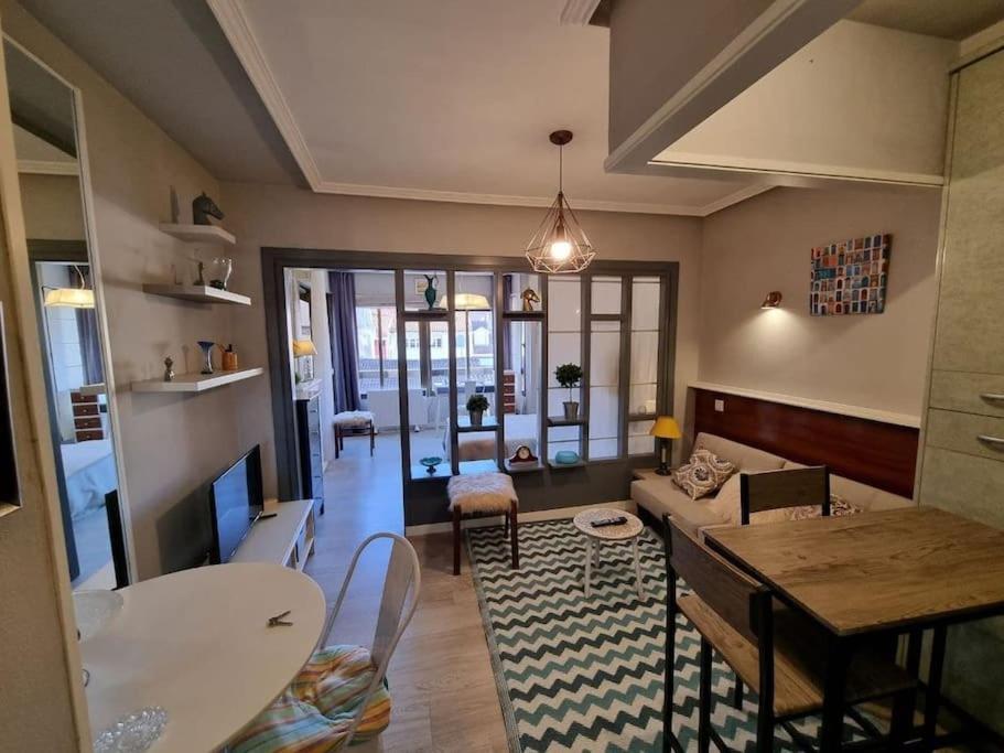 603A Coqueto Estudio En El Centro Oviedo Zewnętrze zdjęcie